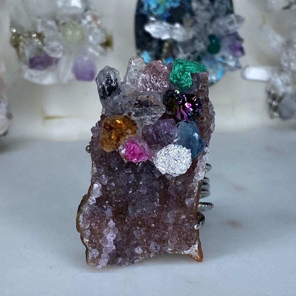 Handcrafted Multicolor Crystal Cluster Ring - Sta… - image 3